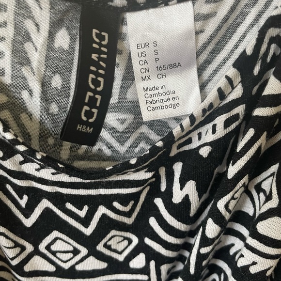 H&M Romper - Picture 5 of 5